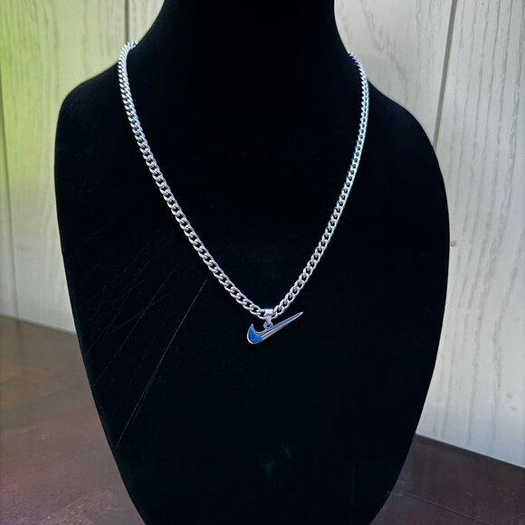 Nike Swoosh Necklace - 22 Inch Silver Chain - 5mm Cuban - Handmade Tarnish Free - Picture 2 of 2